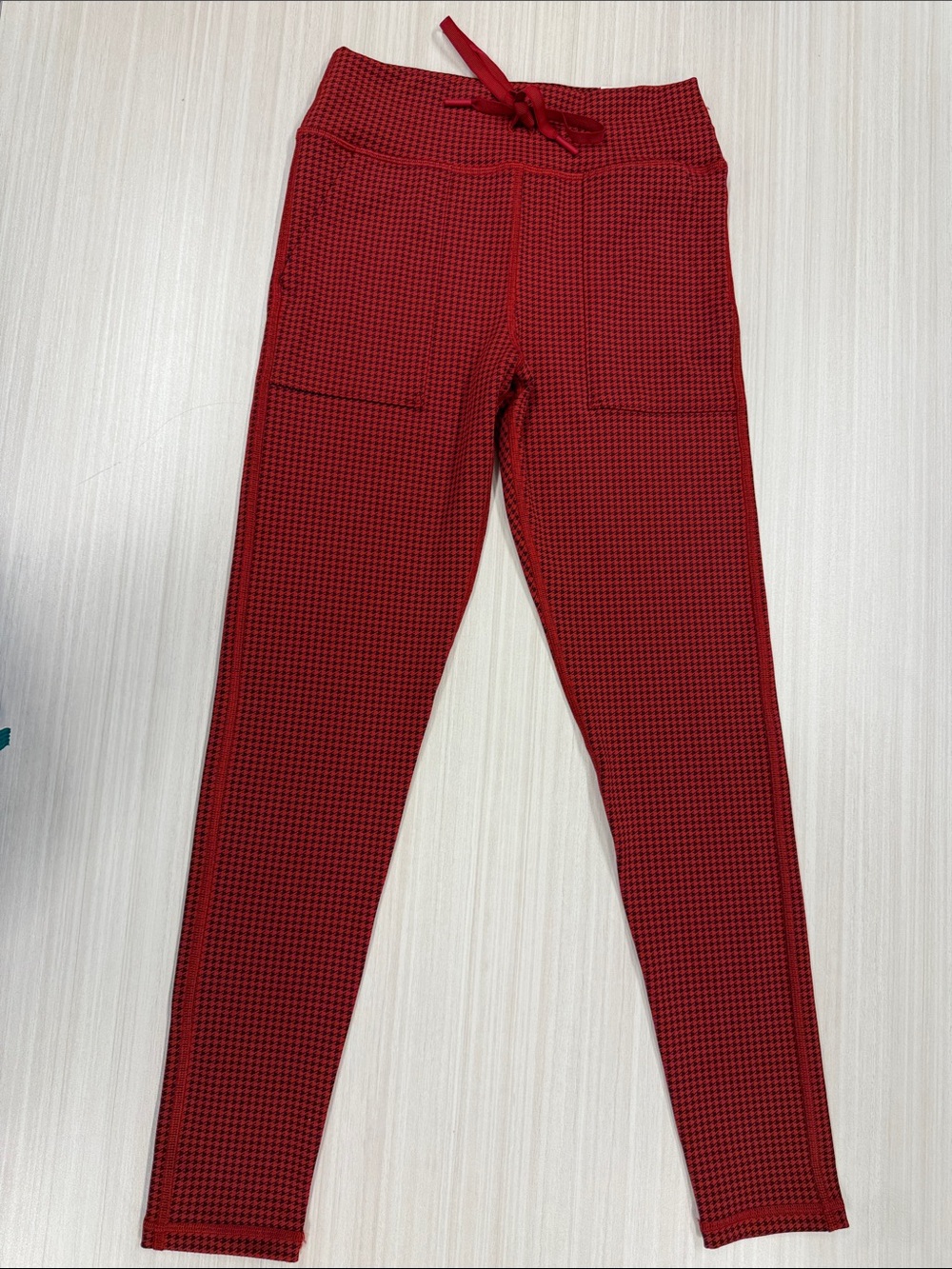Aerie Offline Black and Red Houndstooth Print Leggings with Drawstring Waist
